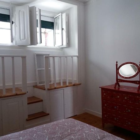Ferienwohnung Casa Dos Azulejos Lissabon Exterior foto